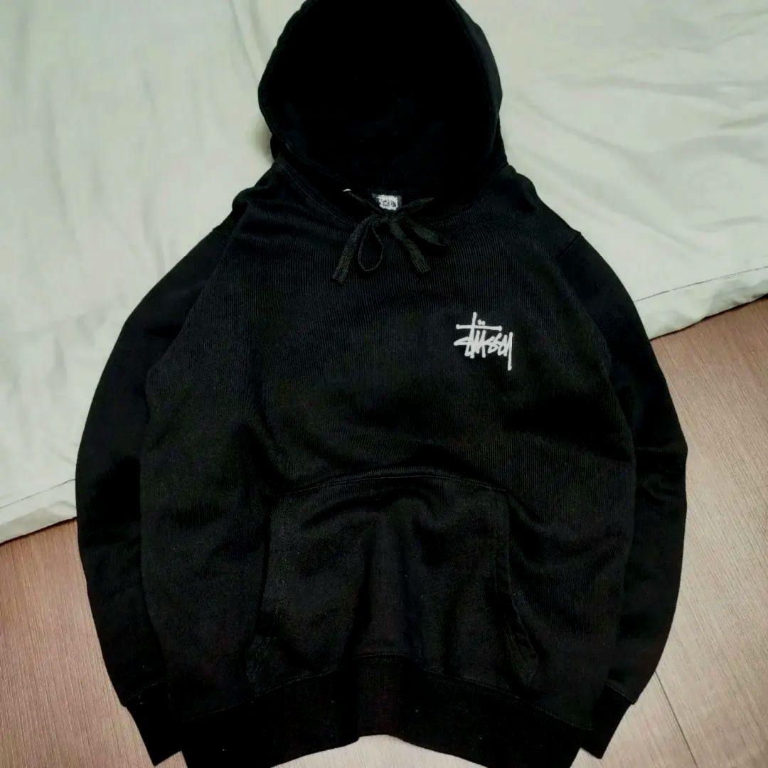 STUSSY 黒 パーカー Sサイズ