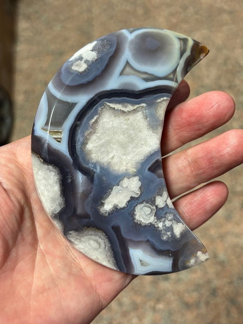 夜桜瑪瑙　夜桜メノウ　黒桜瑪瑙　ムーン型　月型　205g とても綺麗　インテリア