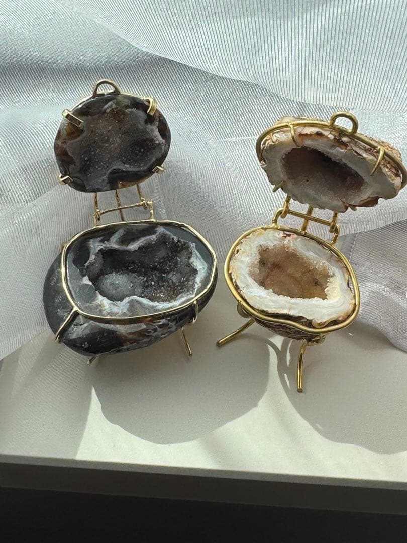 ブラジル産高品質トレジャー瑪瑙　結晶煌めくリングチェア◎ペア