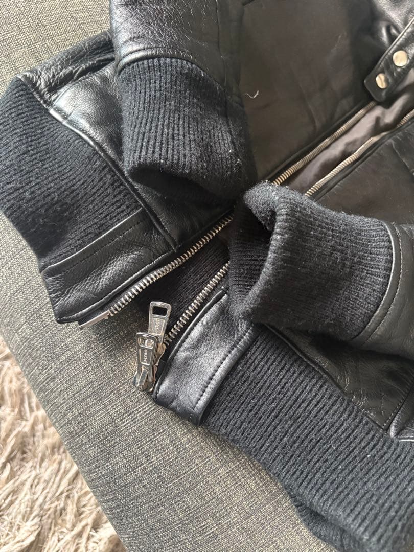 AKM 牛革レザー シングルライダースジャケット（S）