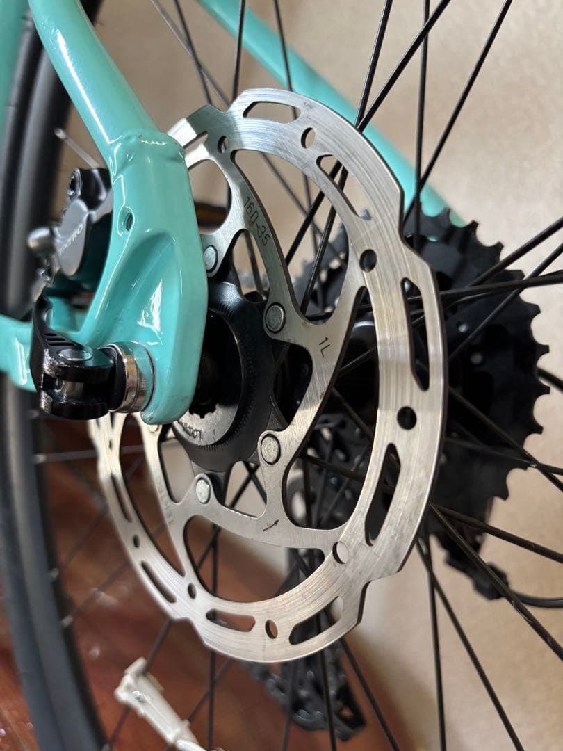 Bianchi 2024年モデル クロスバイク ディスクブレーキ 室内保管