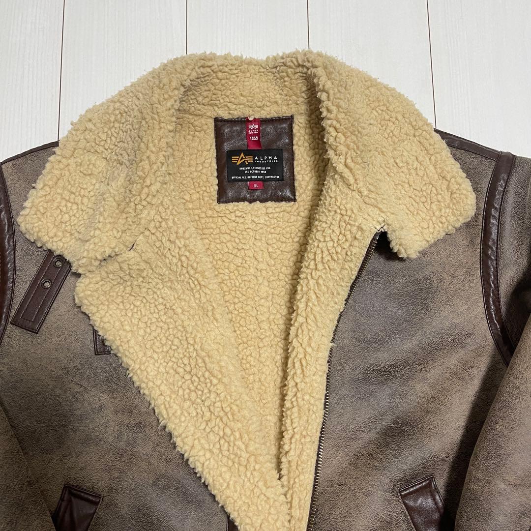 ALPHA INDUSTRIES フェイクムートンジャケットTA1548-012