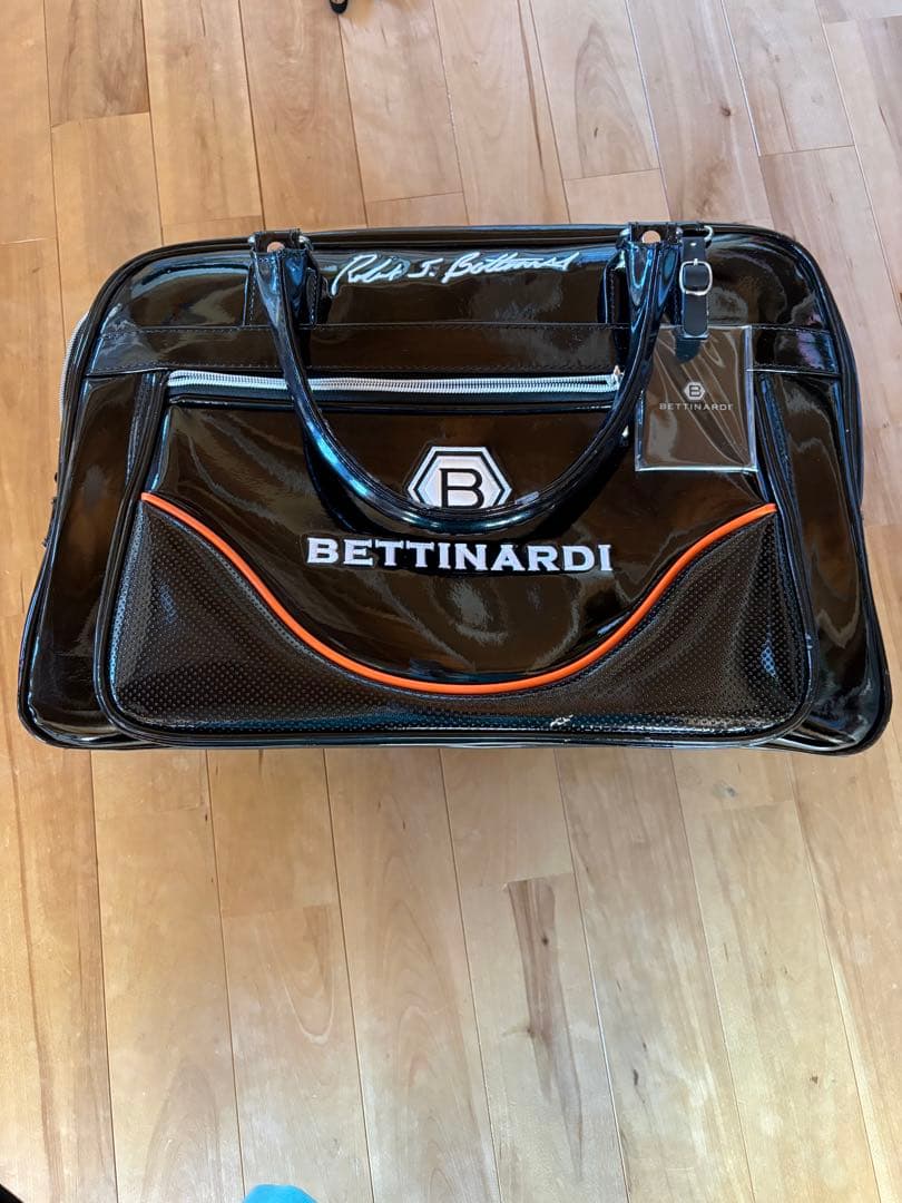 BETTINARDI ブラックゴルフバッグ