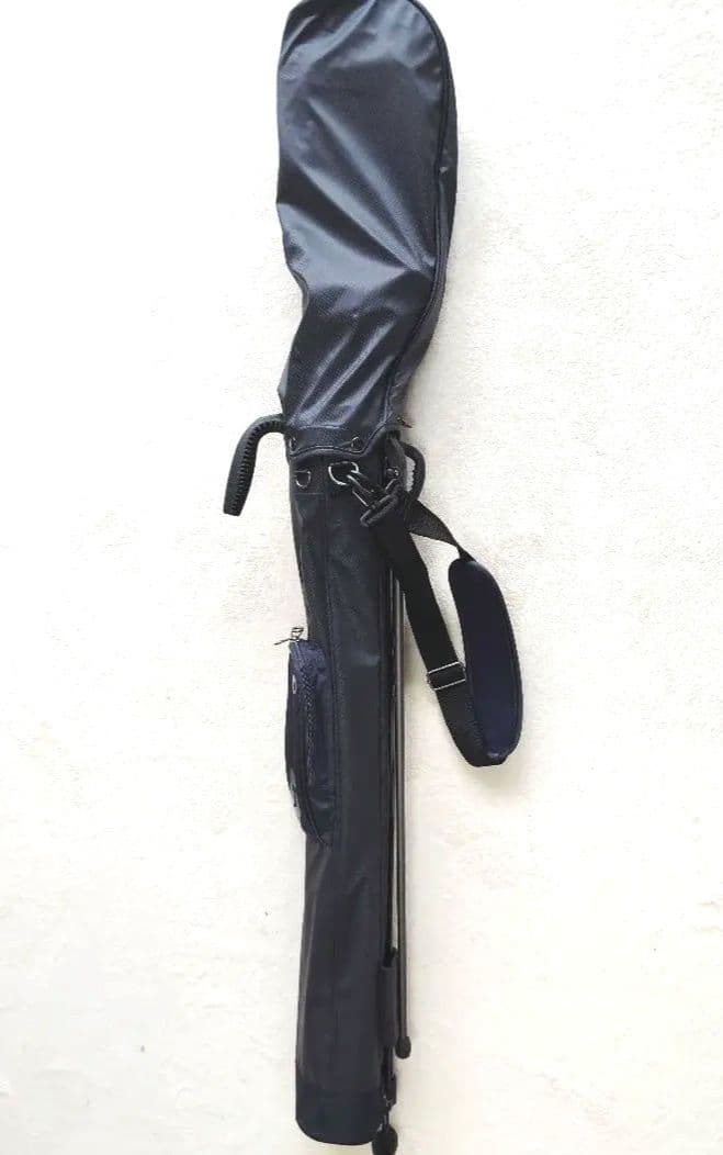 【お値下げ】【美品】【マンシングウェア】セルフスタンド．ゴルフクラブケース