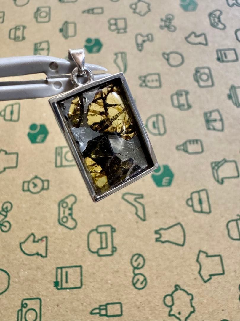 パラサイト隕石の女王 イミラック隕石　リングImilac 最高品質　幸運