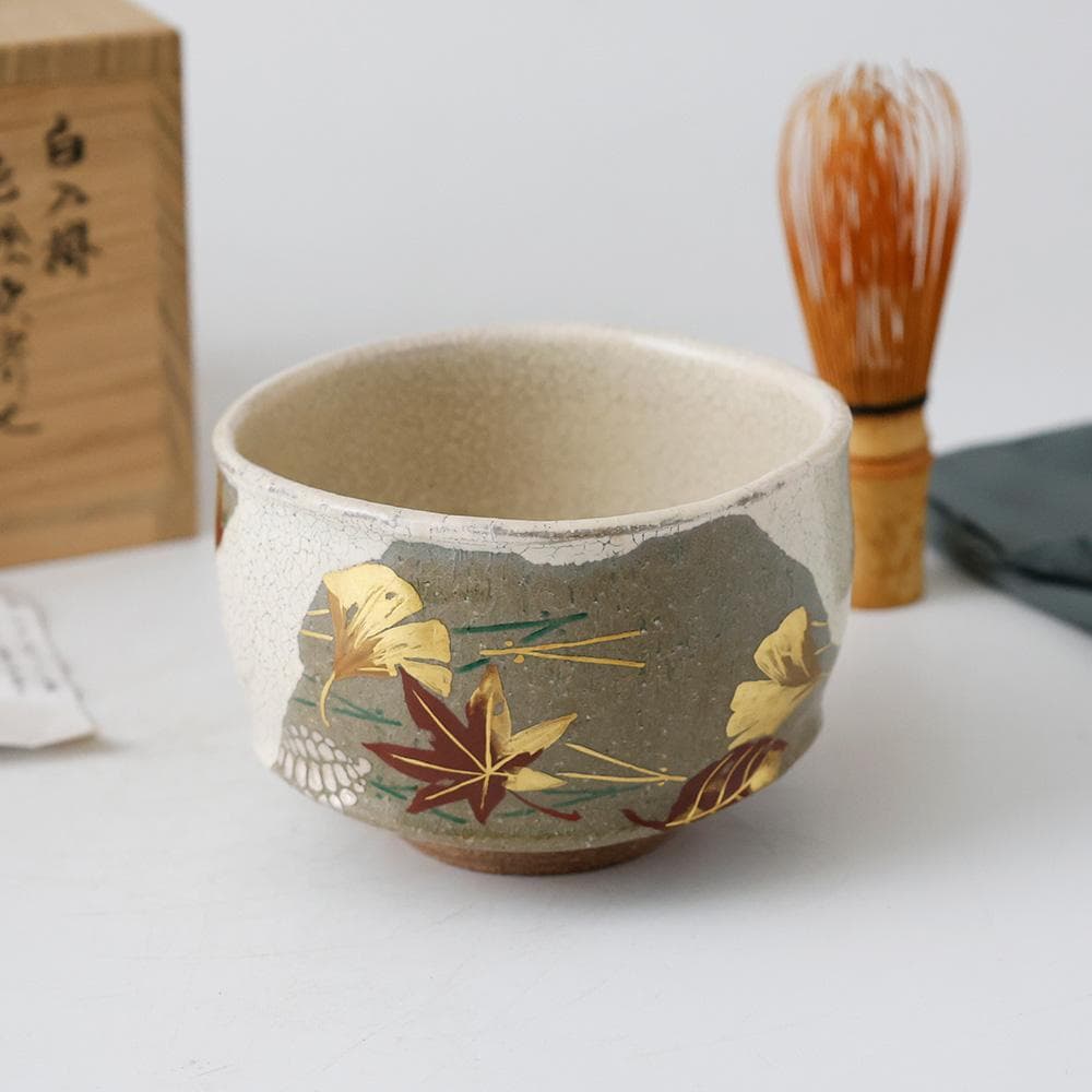 水無月窯 藤谷芳哉 白入掛 色絵吹寄せ 茶碗 紅葉文 共箱 栞