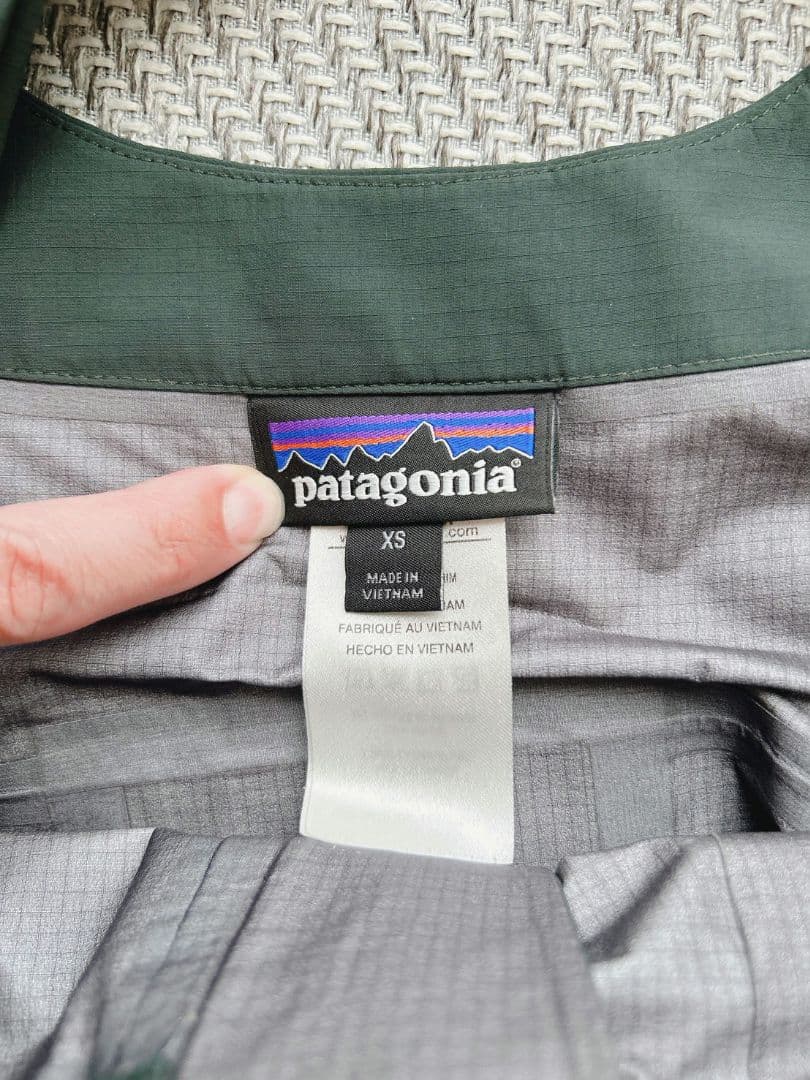 patagonia　パウダーボールジャケット　ビブパンツ上下セット✨ゴアテックス