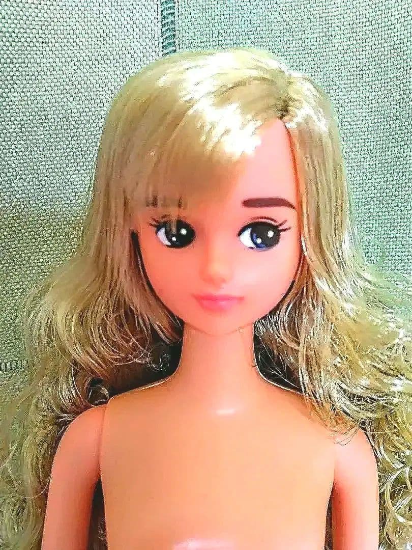 ♥箱無し・新品♥リカちゃんキャッスルリエ　ジェニーフレンドリエ　日焼けリエ