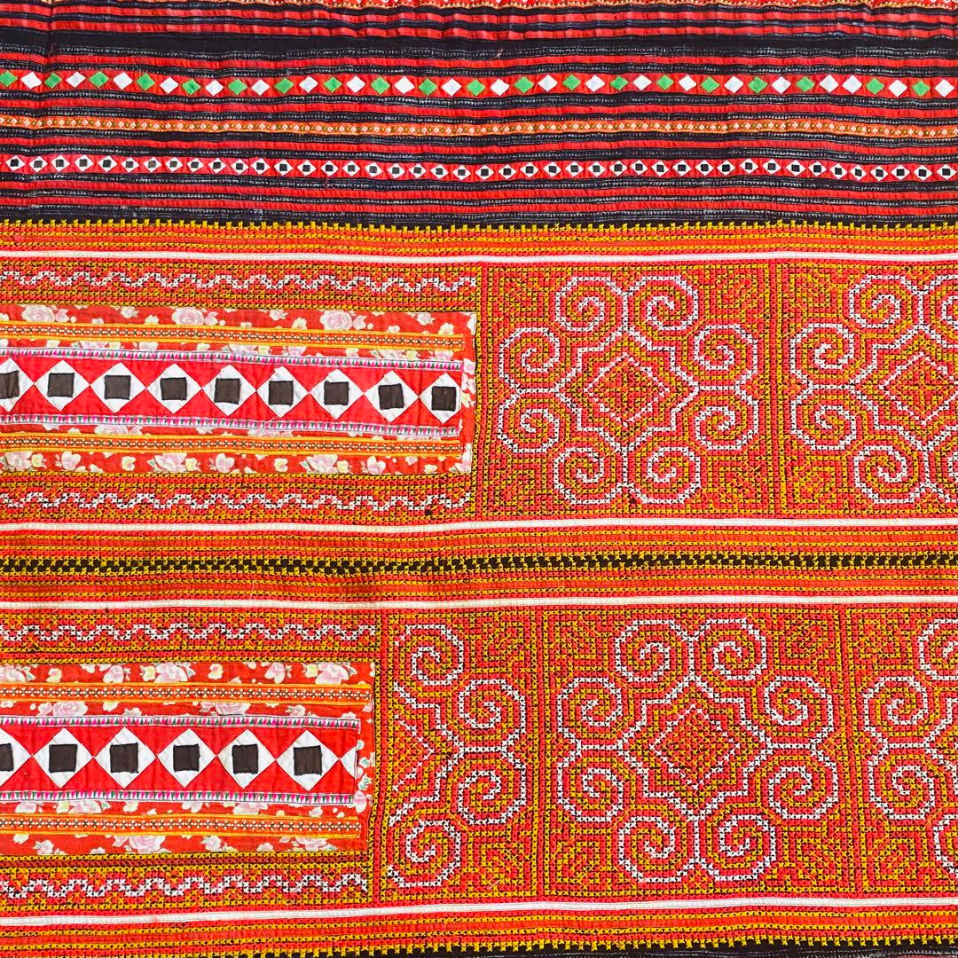 タイ　山岳民族　古布　刺繍　マルチカバー　大判
