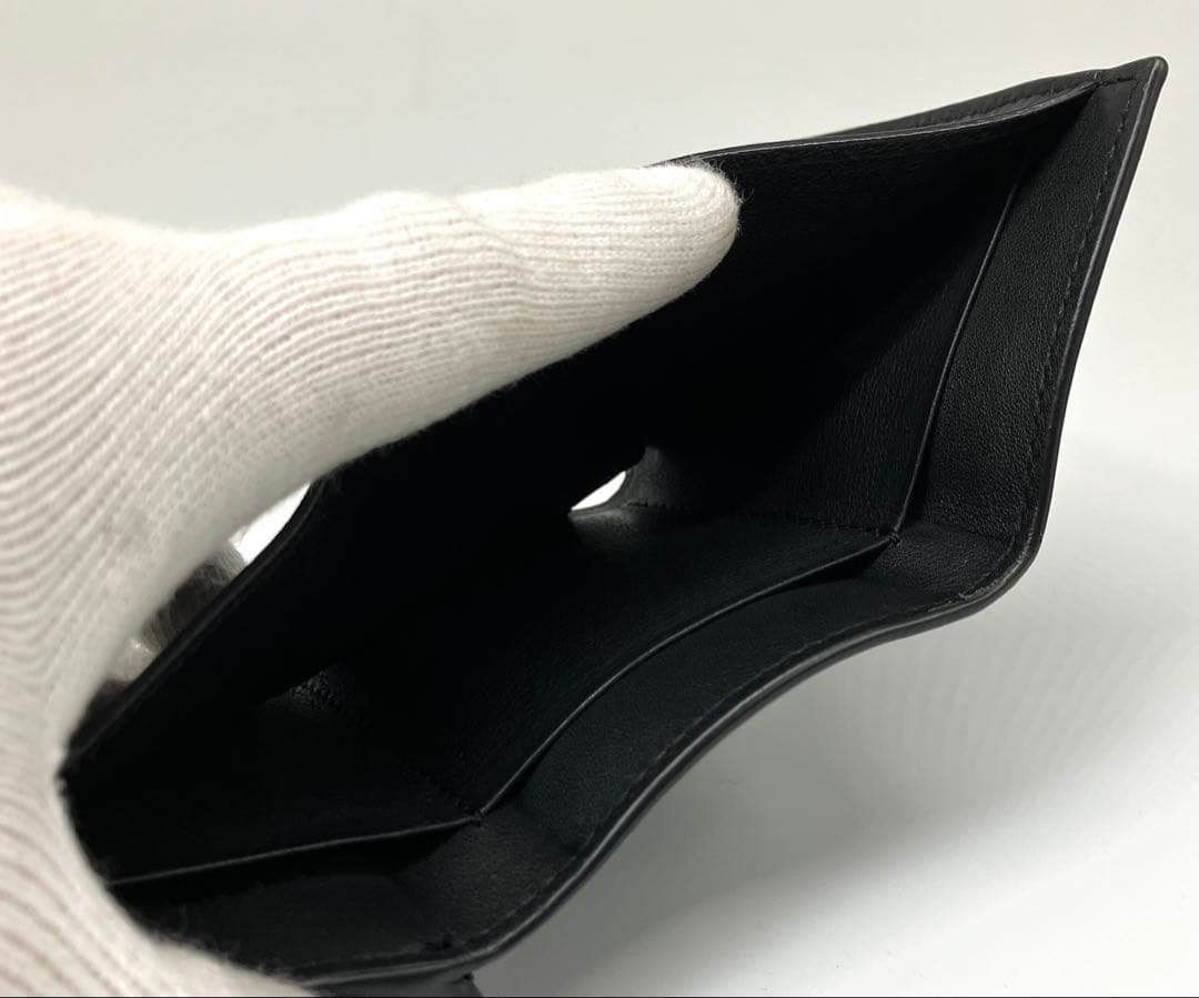 ⭐️ 極美品 YSL サンローラン ロゴ ミニウォレット 折り財布 ブラック