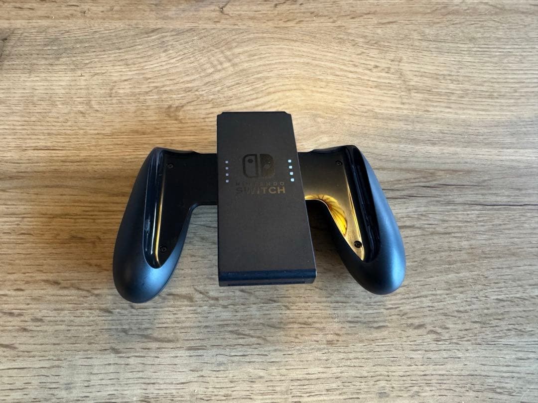 Nintendo Switch本体　グレー