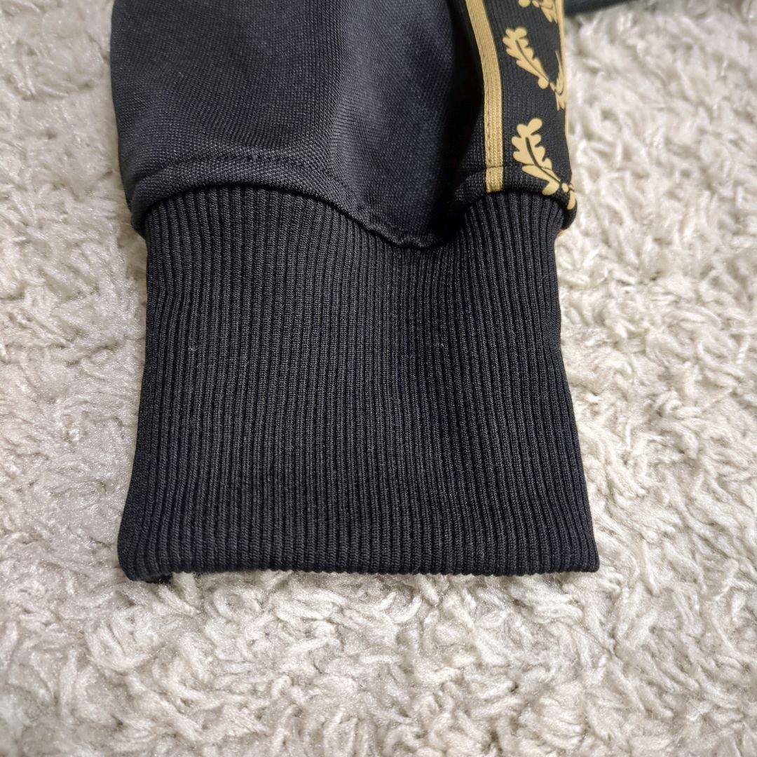 R様購入品　フレッドペリー トラックジャケット ブラック 黒 ゴールド 金