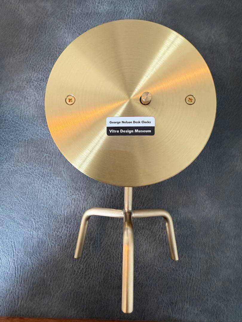 e Nelson Desk Clock ジョージネルソン ヴィトラ