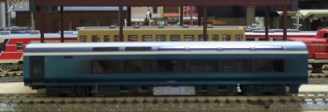 鉄道模型 E261系 サフィール踊り子 　　　特別企画品！！ 訳あり品！