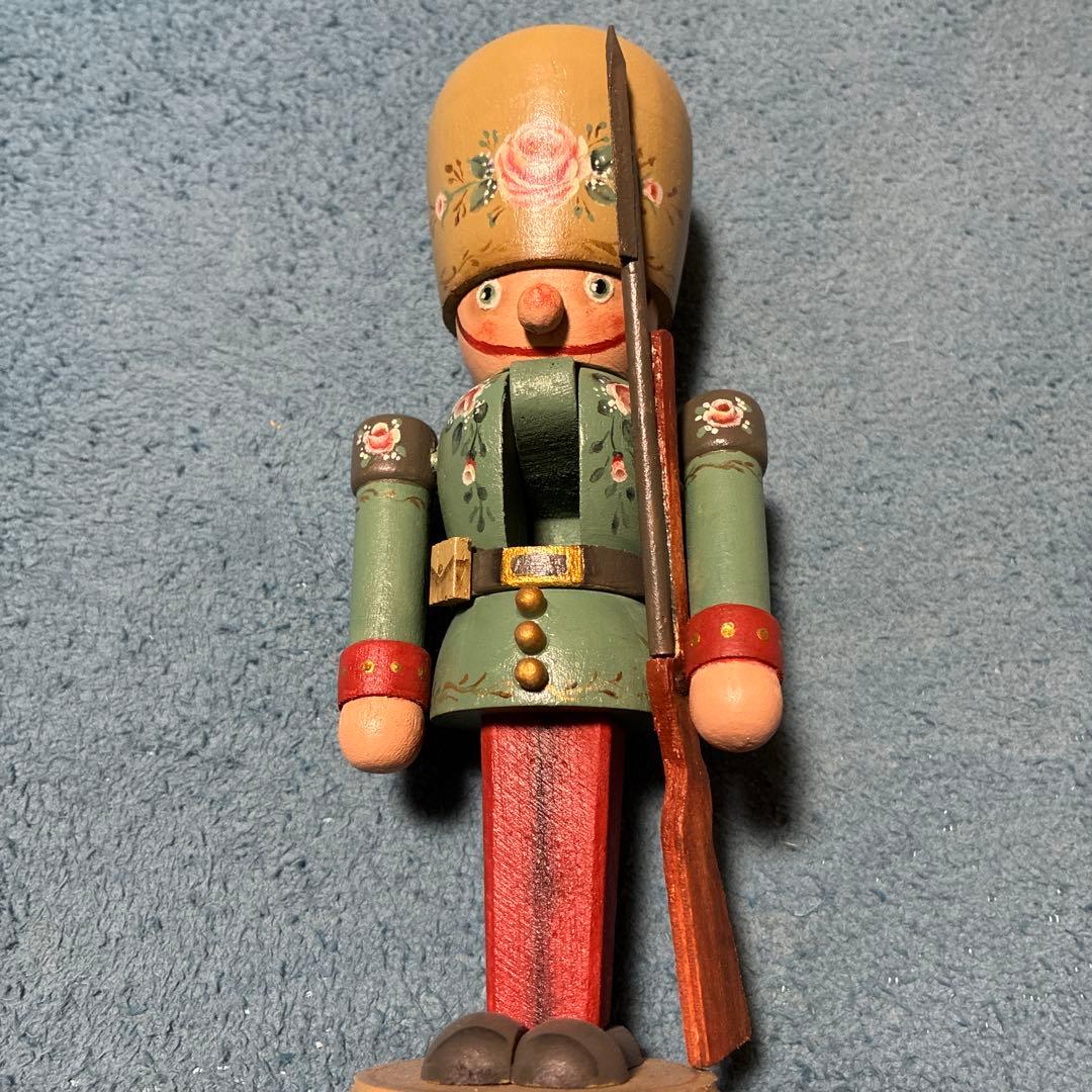 古屋加江子 木製兵士と太鼓奏者の人形セット