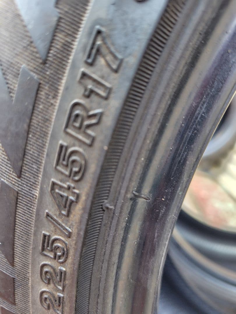 KarinBS VRX3 225/45R17 2021製 残り溝7.5mm