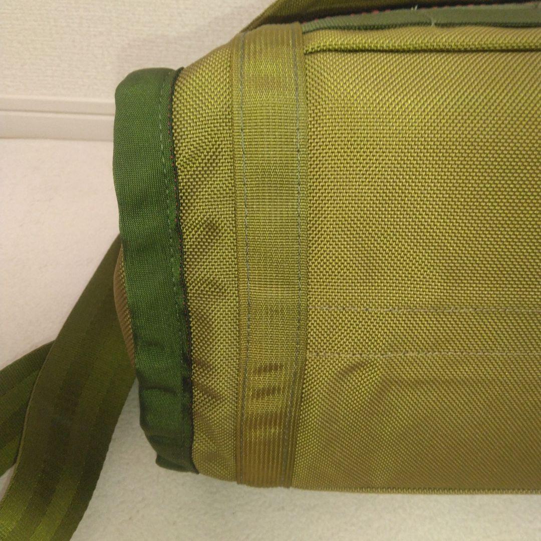 希少品　極美品　BRIEFING　FARVER　メッセンジャーバッグ　カーキ