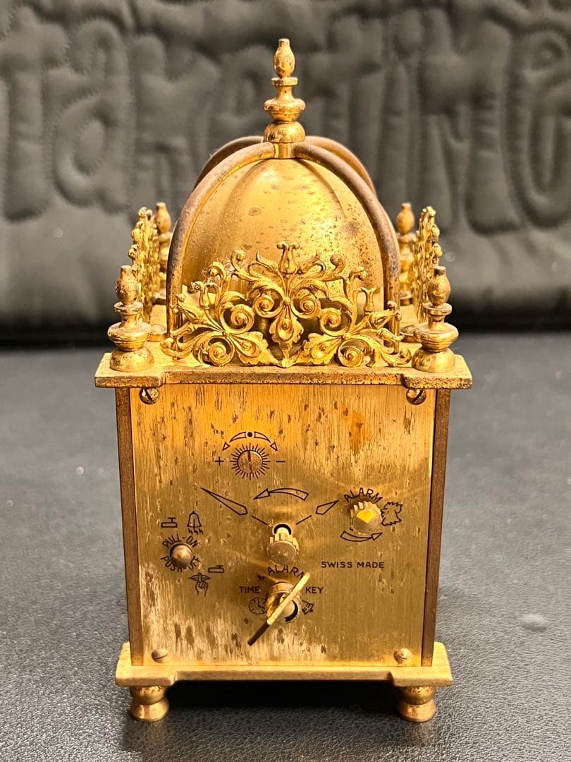 『入手困難』18s ゴールド 置時計 ゼンマイ式 金