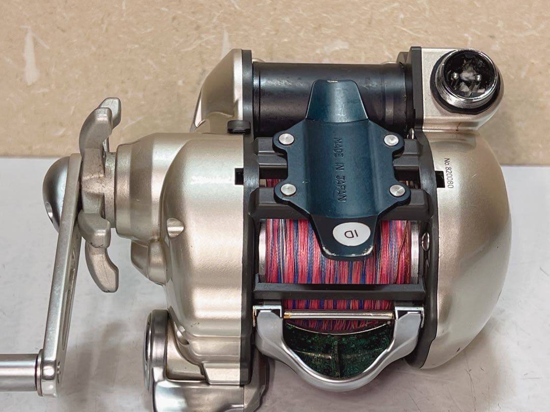 RyobiリョービAdventure 電動 VS700AT 電動リール