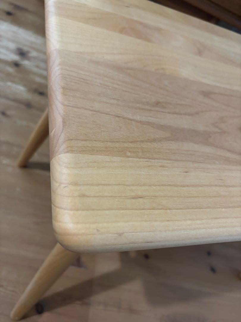 モモナチュラル　サイドテーブル　キッズデスク