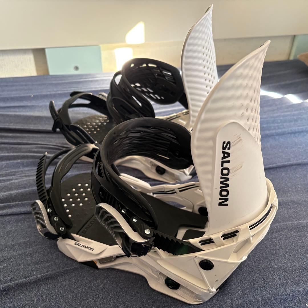 25-26 SALOMON Hologram Mサイズ ビンディング