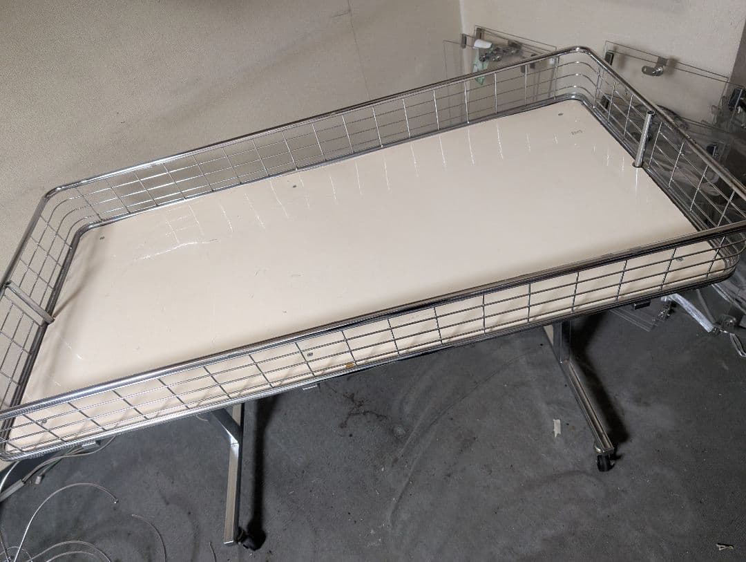 【大阪府直接引き取り】折りたたみワゴン 組立工具不要 クローム W1200