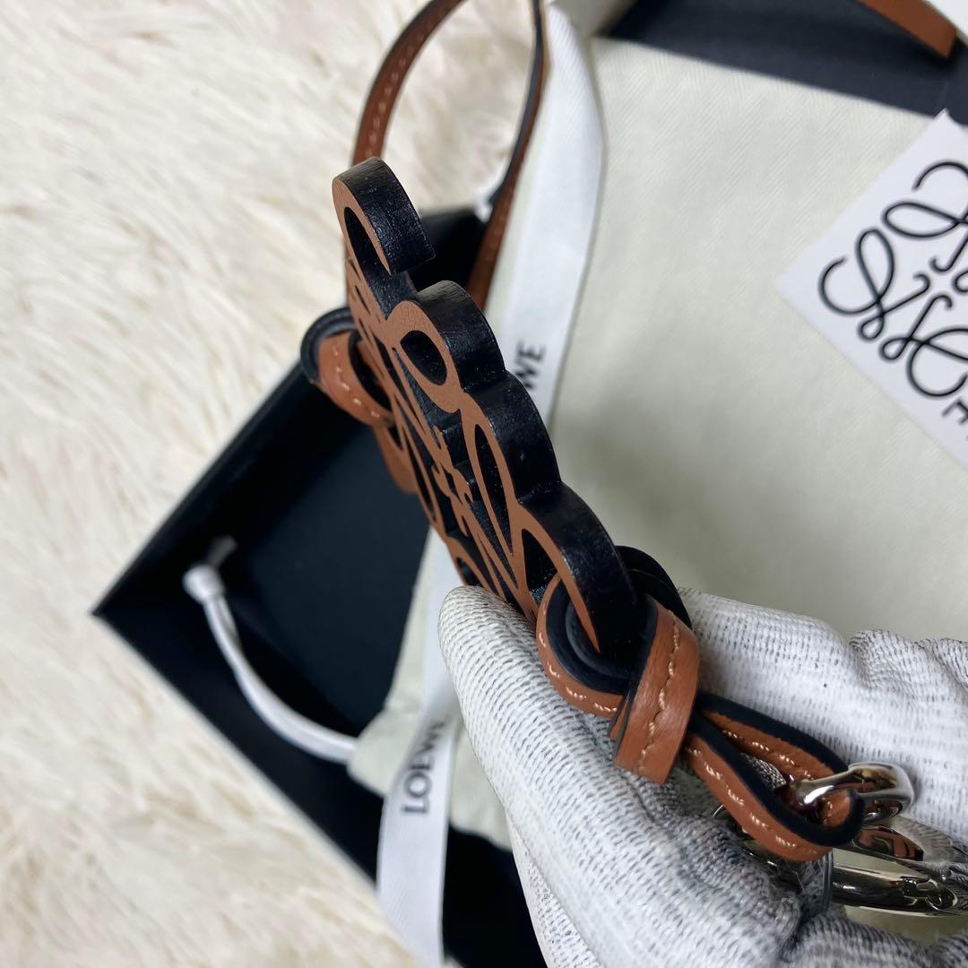 【未使用級】 LOEWE アナグラム キーホルダーチャーム
