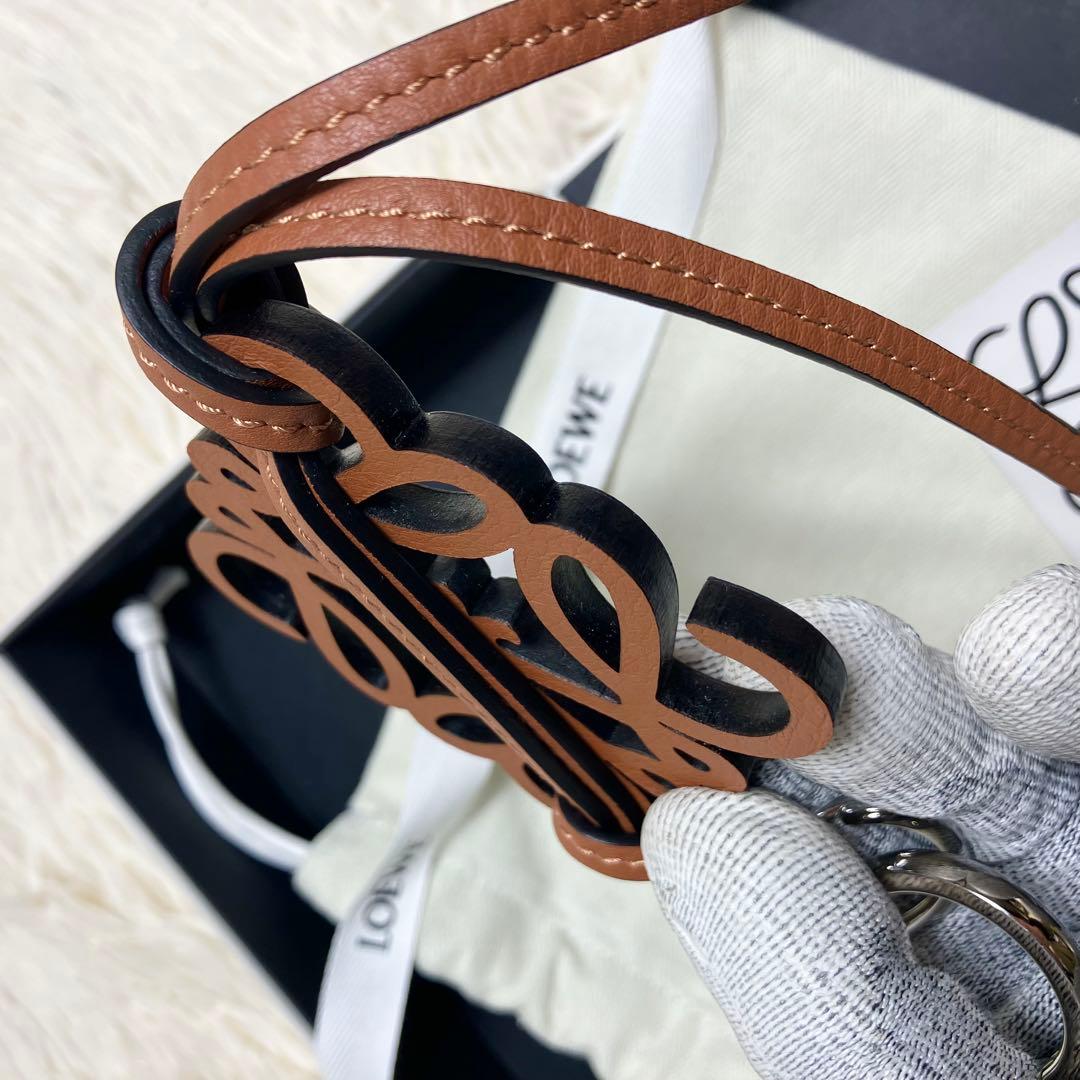 【未使用級】 LOEWE アナグラム キーホルダーチャーム