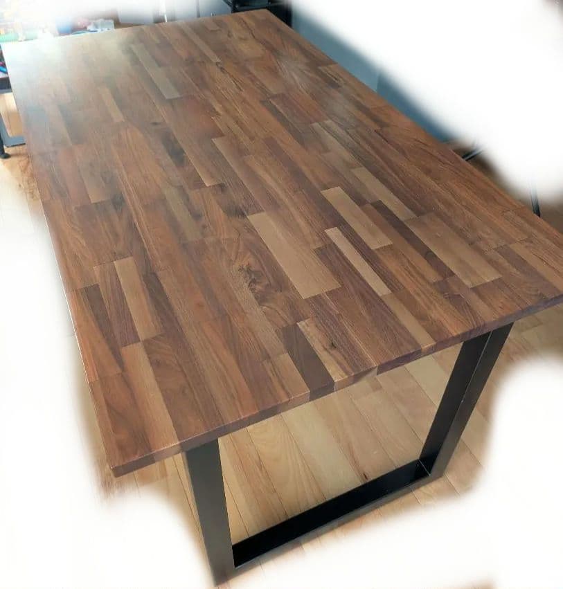 ソリッドテーブル　ダイニングテーブル