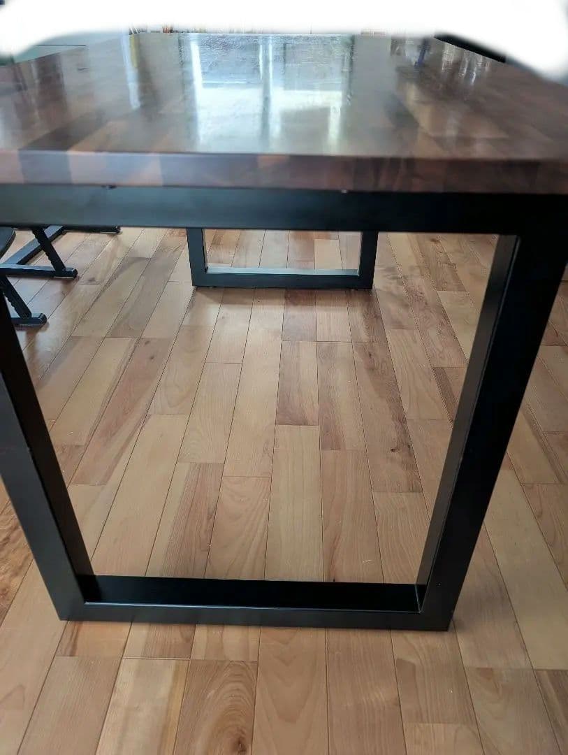 ソリッドテーブル　ダイニングテーブル