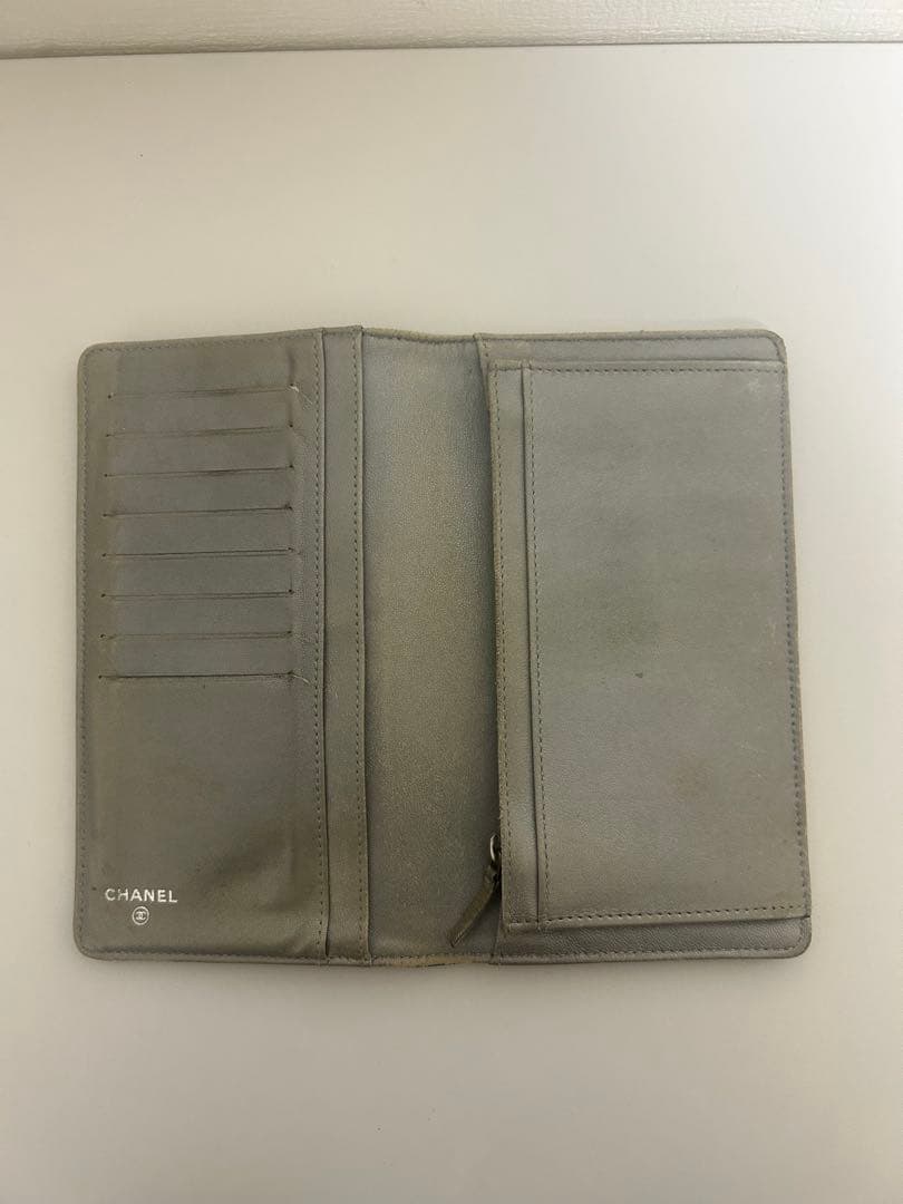 CHANEL 二つ折り財布 レザーブラック