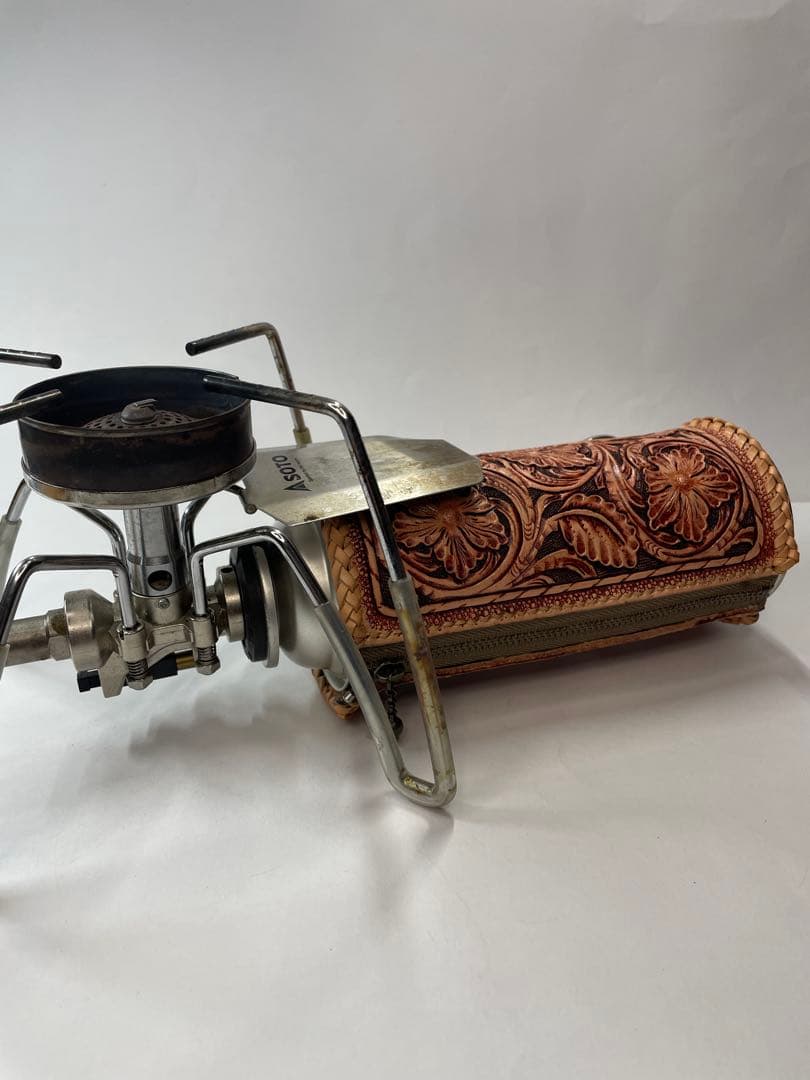 俺のカービングCB缶レザーケース