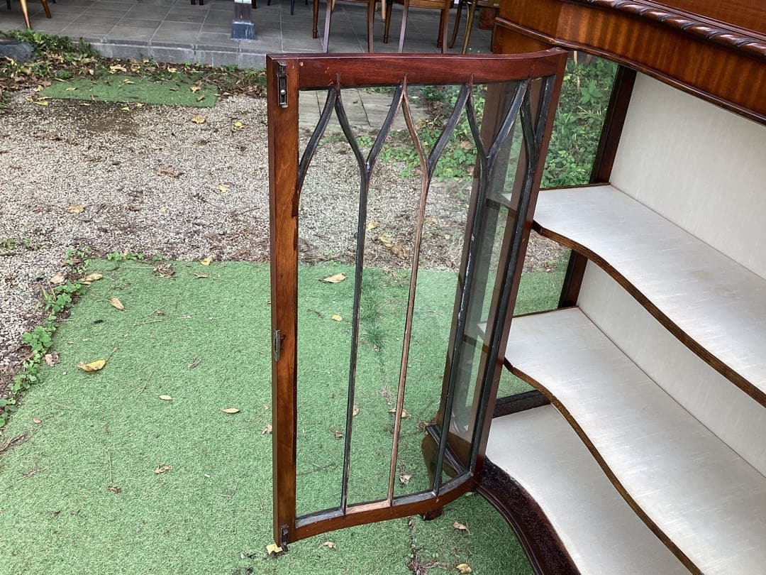 [たーぼう] イギリスアンティーク　キャビネット　ショーケース