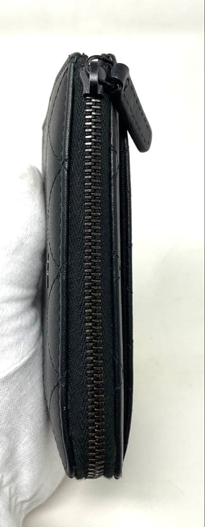 CHANEL ソーブラック　コンパクトウォレット　フラグメントケース
