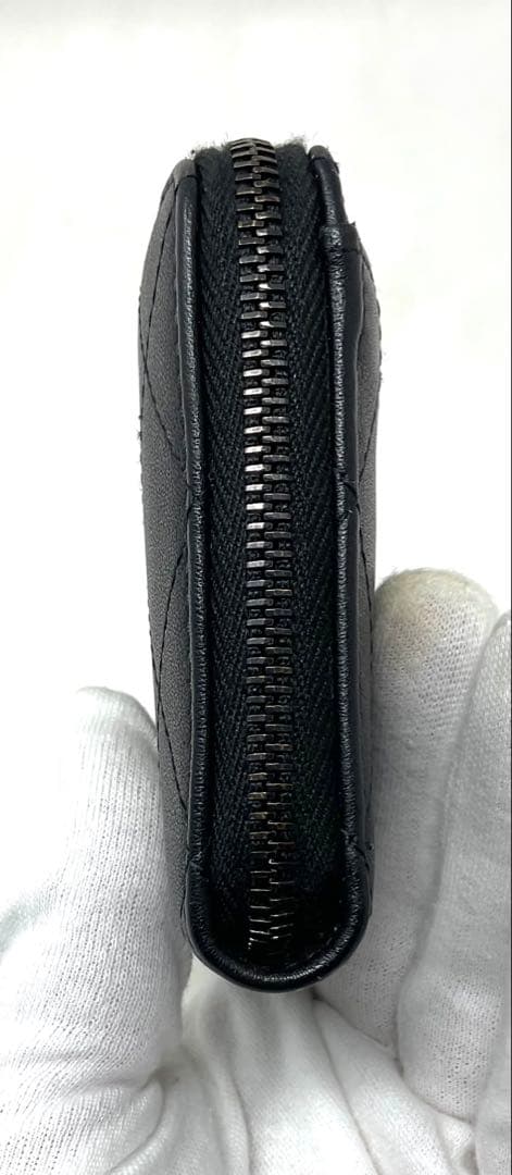 CHANEL ソーブラック　コンパクトウォレット　フラグメントケース