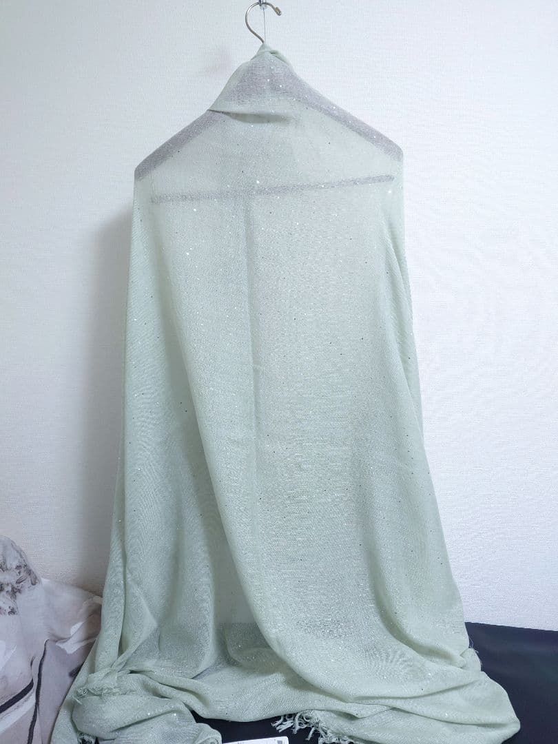 ファリエロ サルティ　Faliero Sarti　ストール　正方形　スパンコール