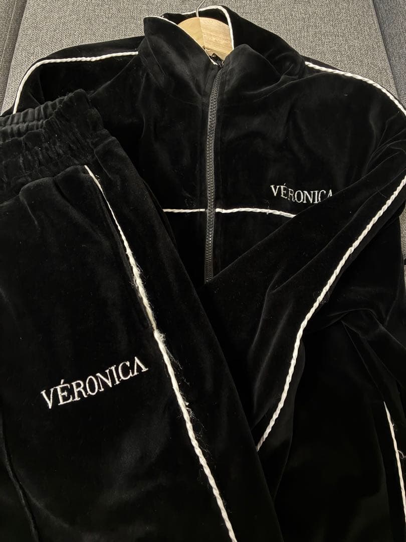 VÉRONICA Tracjacketセットアップ黒