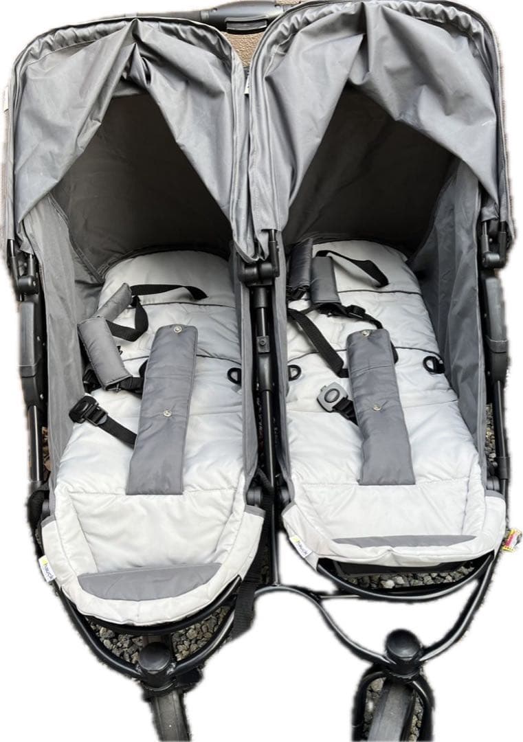 hauck ドイツ　双子ベビーカー　2人乗りベビーカー　荷重36kg