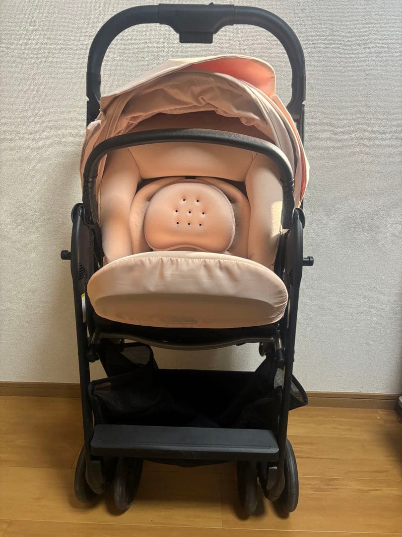 保証書、説明書なし　アップリカ　マール　リミテッドピンク　mar