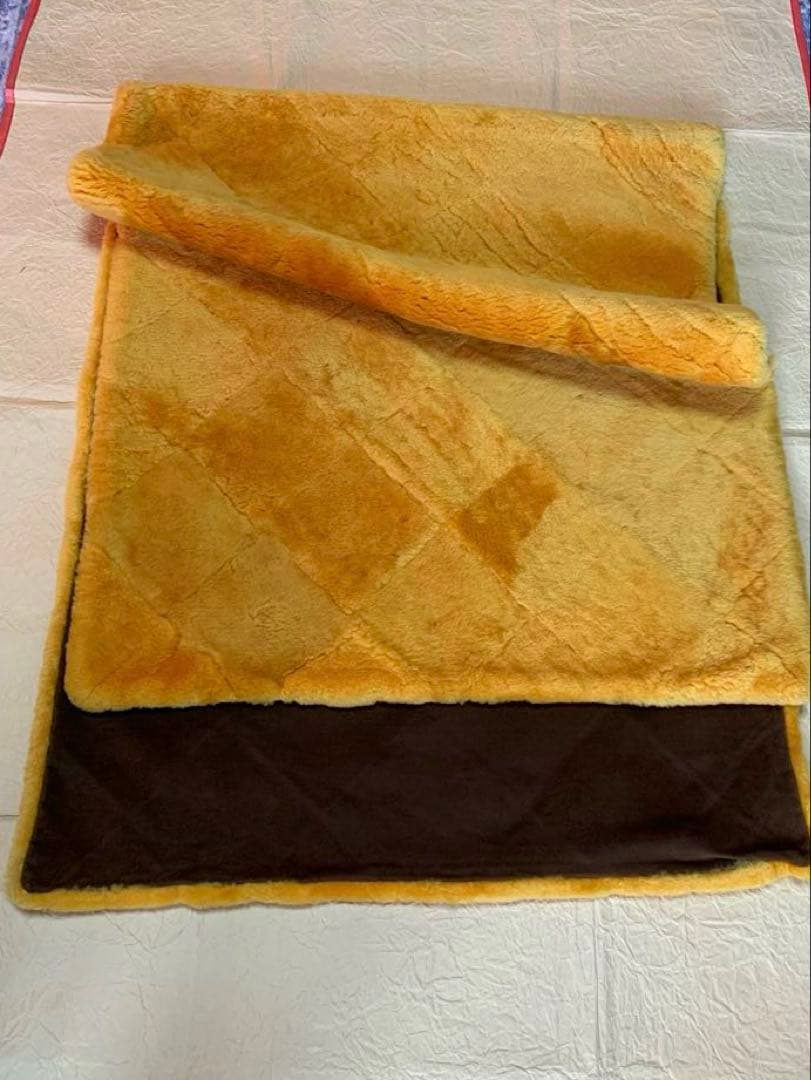 超美品ロフテー上質リアルムートンカーペットソファラグオーストラリア産羊毛辛子色②