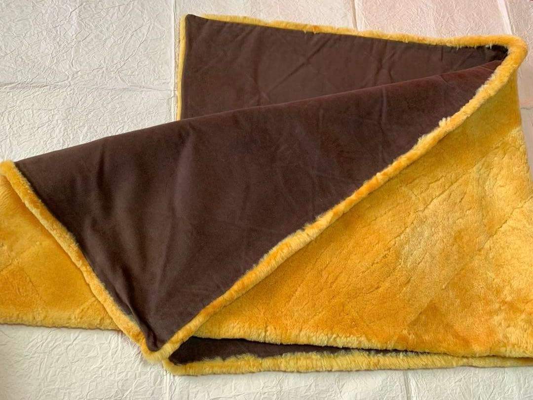 超美品ロフテー上質リアルムートンカーペットソファラグオーストラリア産羊毛辛子色②