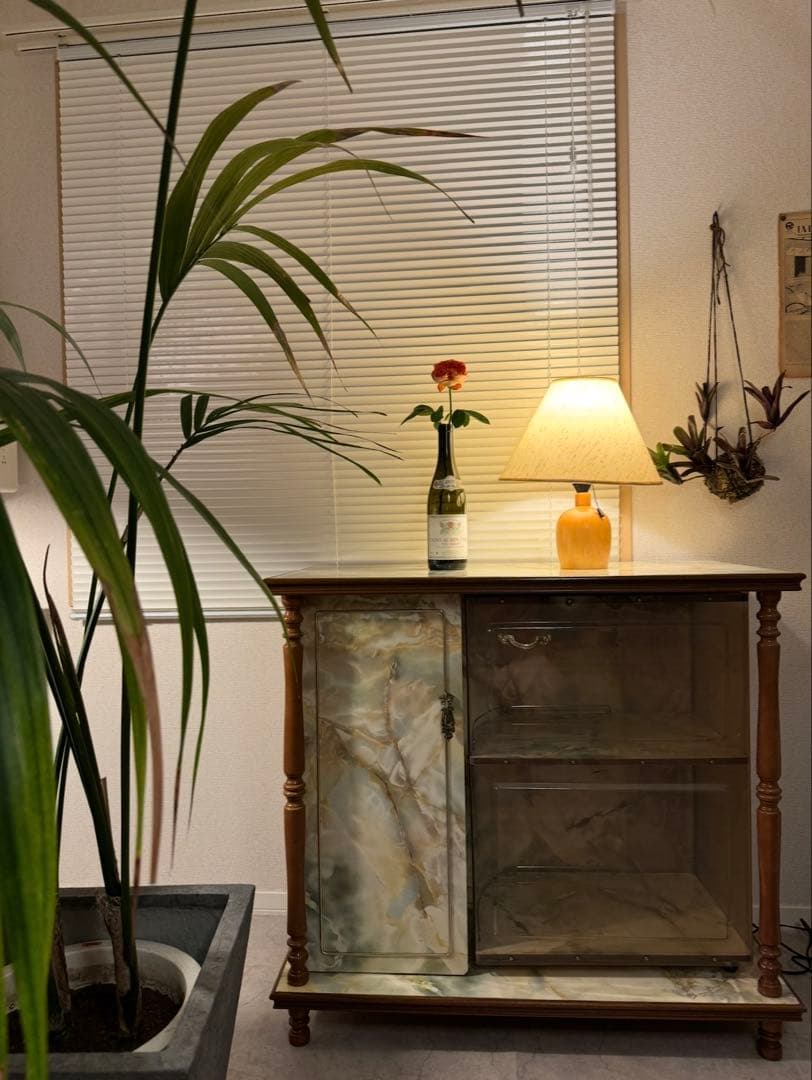 マーブル模様　ヴィンテージ木製キャビネット