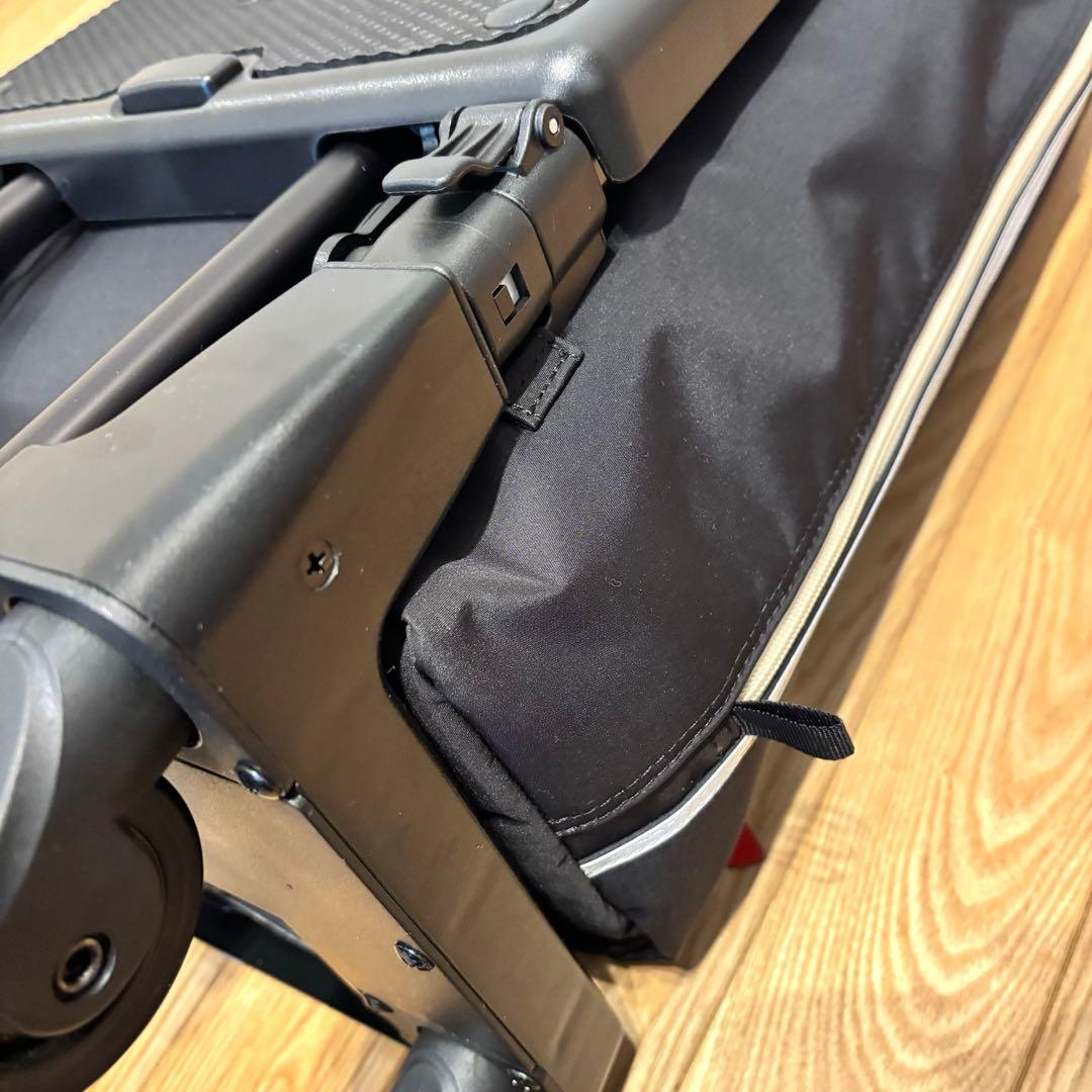 SWANY D-309プレーネⅡ ブラック 座面付き スワニー