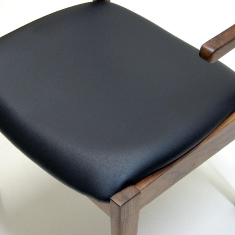 DZ DC MNC　8脚　肘付ダイニングチェア　アームチェア　ブラウン＊ブラック