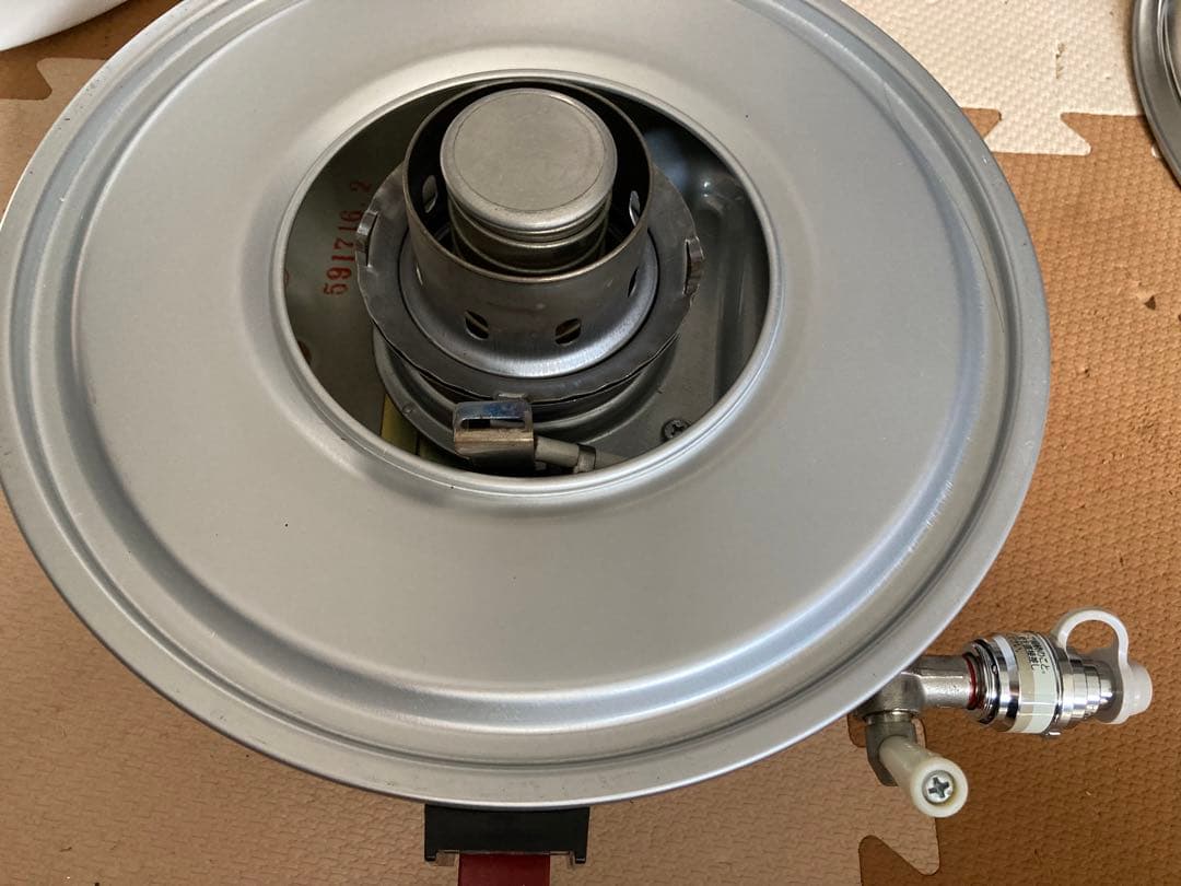 防災キャンプ　 未使用8合炊き炊飯器&レギュレーター&ホース一式　種火保温機能