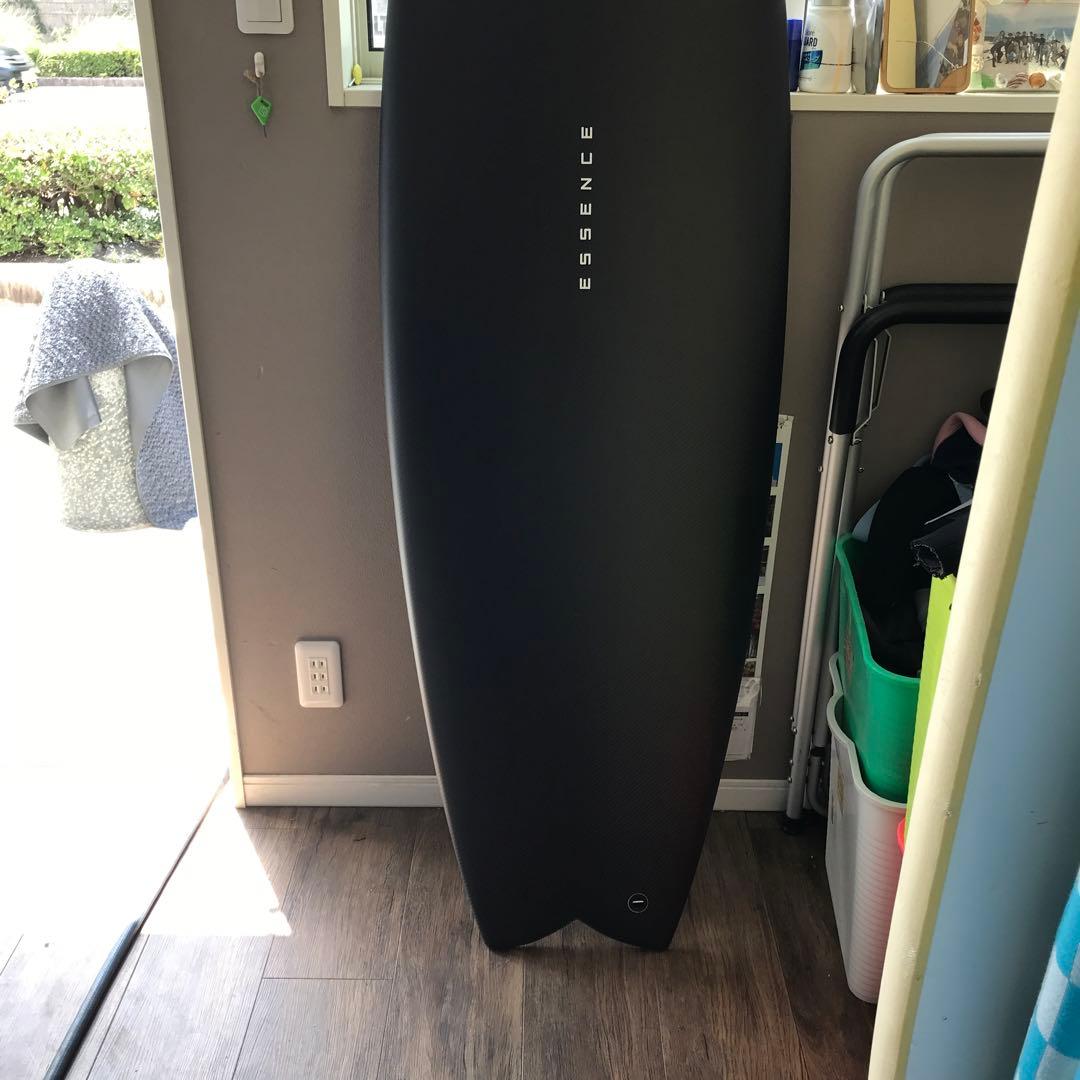 ESSENCE ブラック ショートボード6,0 カーボン　サーフボード