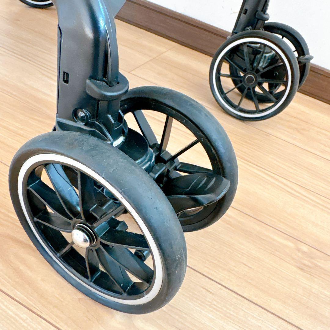 コンビ スゴカルα 4キャスコンパクト エッグショック シンプライト グレージュ