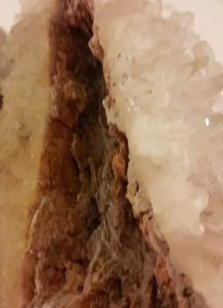 お値下げ!!即買いOK!  水晶原石 置き台付