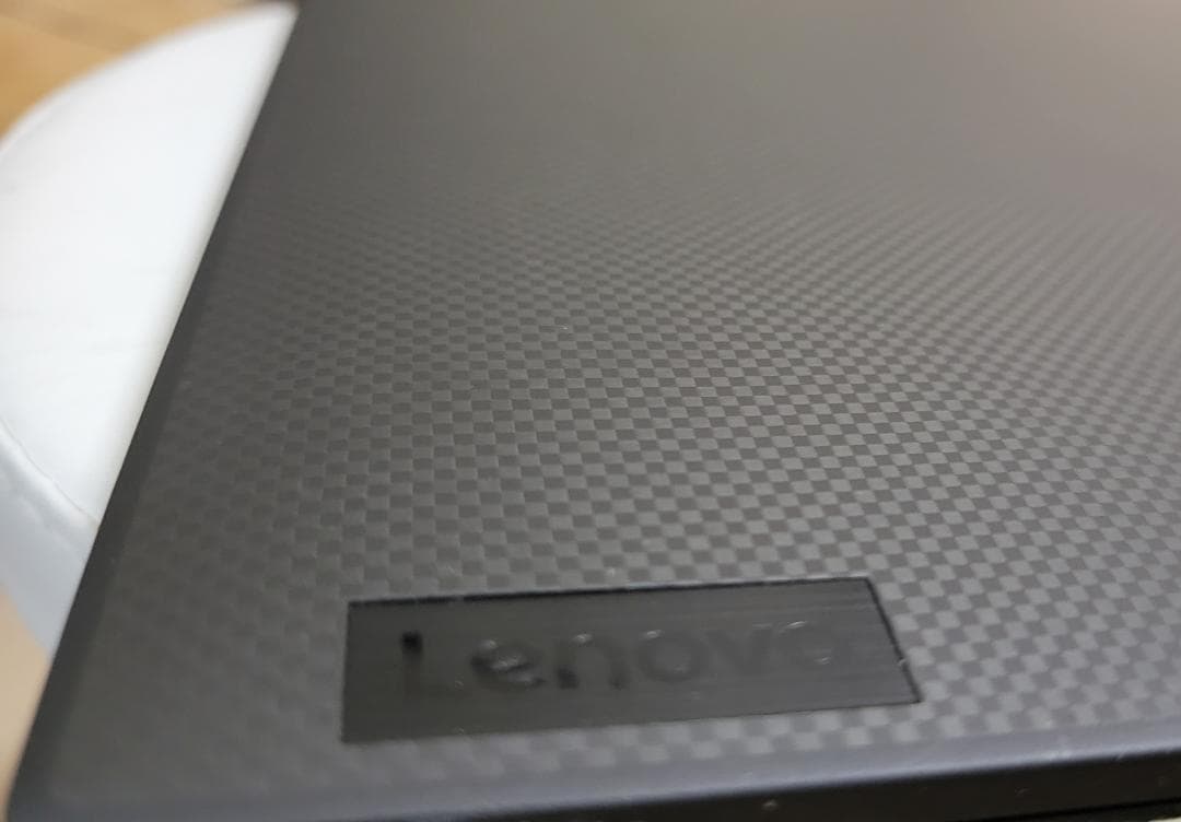 レノボ X1 カーボンファイバー Gen 11 + i7 + 32GB + 4K