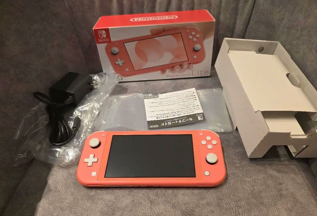 Switchライト コーラル 2024